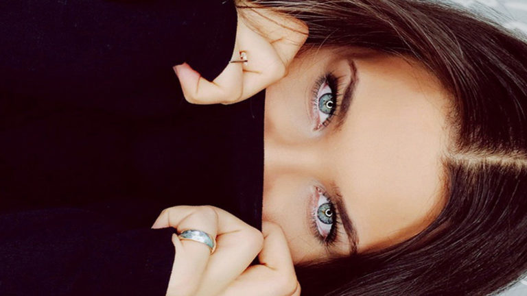 The Perfect Camera Bag — For Women!