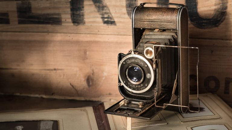 Photo Critique 140 – Nostalgia