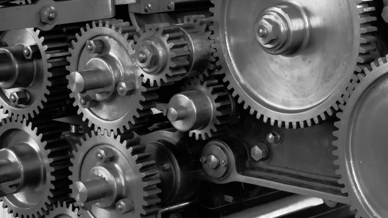 Photo Critique 156 – GEARS!