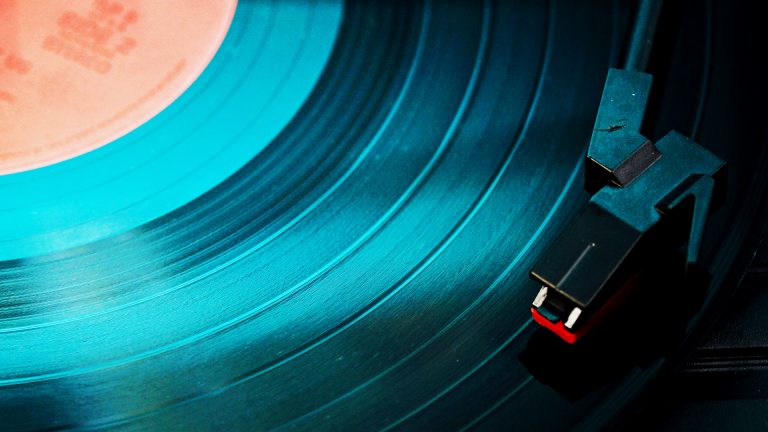 Photo Critique 170 – ALBUM ART!