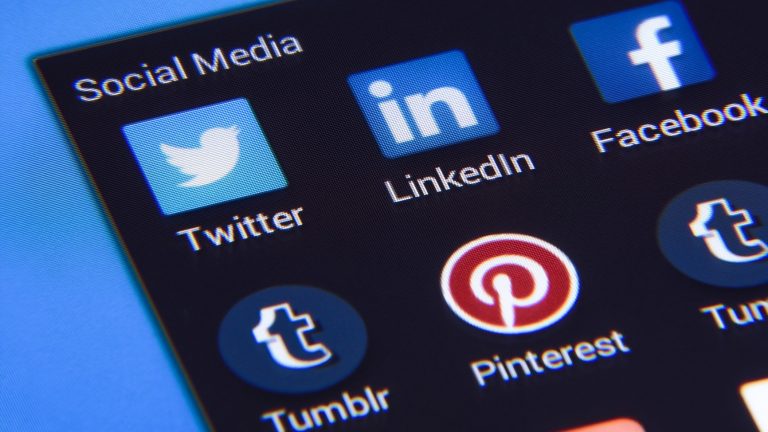 Webinar Replay: LinkedIn Domination for Photographers