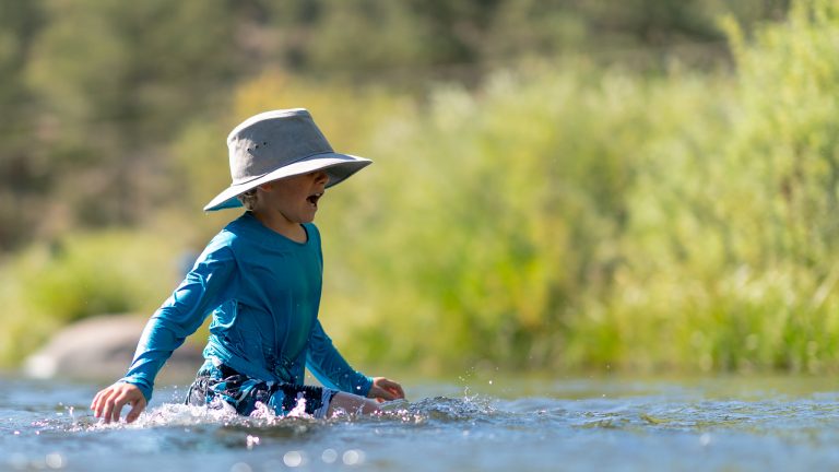 Photo Critique 202 – HATS! ?