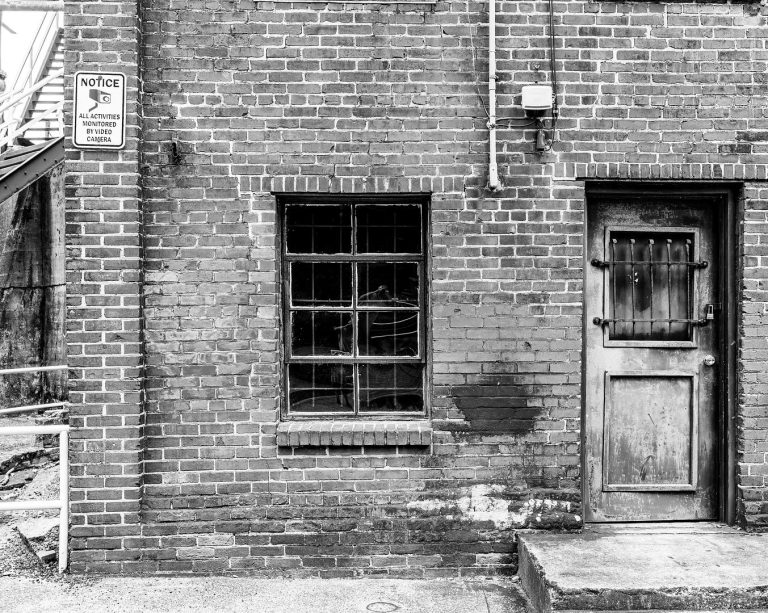 Photo Critique 221: OPEN / GENERAL